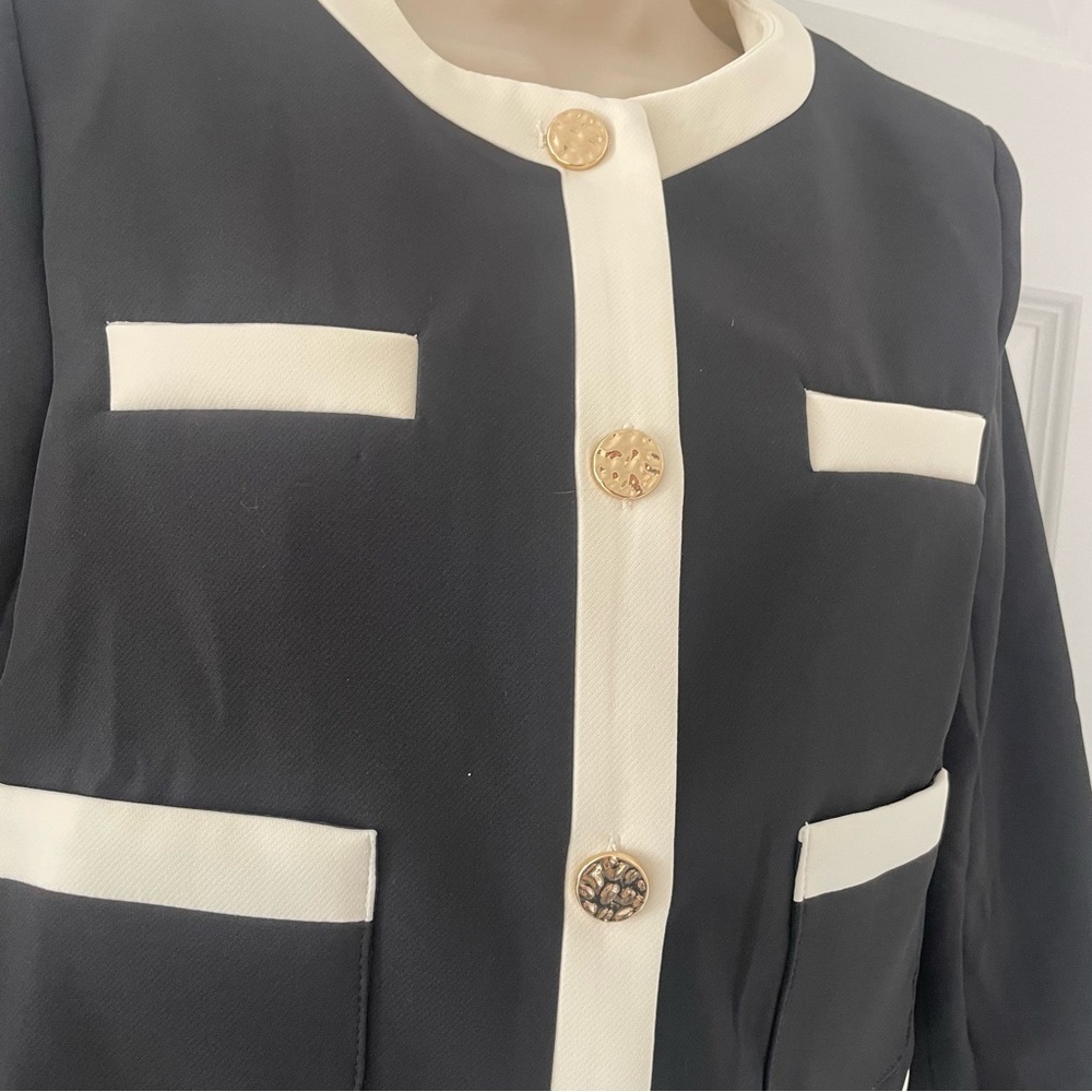 **NWT** SHEIN MOTF Black and Cream Jacket - Picture 6 of 9